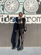 Load image into Gallery viewer, Black Long Sleeve T
